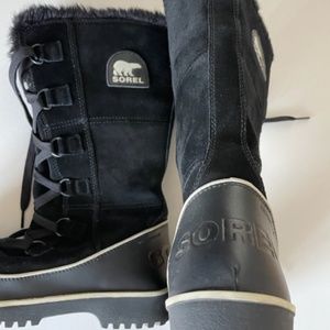 SOREL Joan of Arctic Black Snow Boots Women Size 9